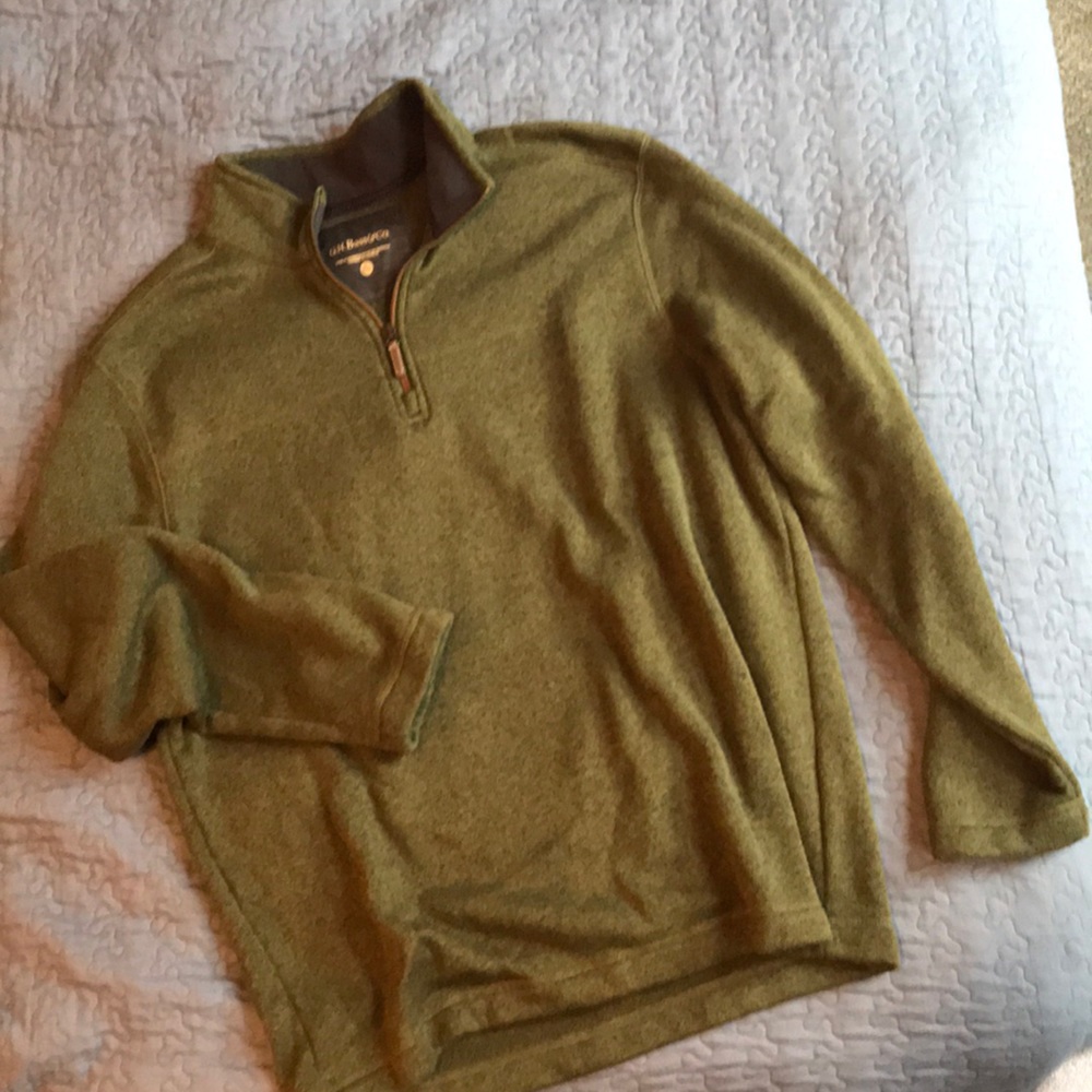 XL Men’s half zip pullover